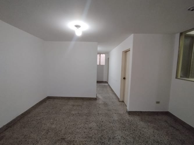 Casa de 5 alcobas en arriendo en Centro, Bello, 100 m² · foto 4 de 20