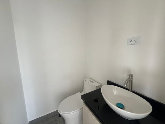 Local en arriendo en La Ceja, 25 m² · foto 7 de 8