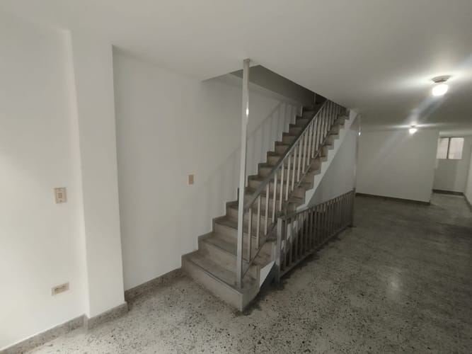 Casa de 5 alcobas en arriendo en Centro, Bello, 100 m² · foto 17 de 20