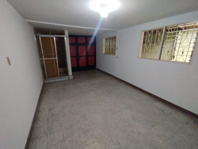 Casa de 5 alcobas en arriendo en Centro, Bello, 100 m² · foto 18 de 20