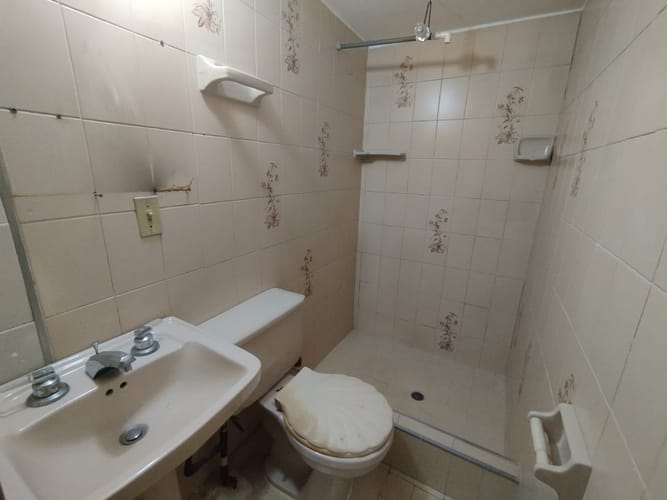 Casa de 5 alcobas en arriendo en Centro, Bello, 100 m² · foto 19 de 20