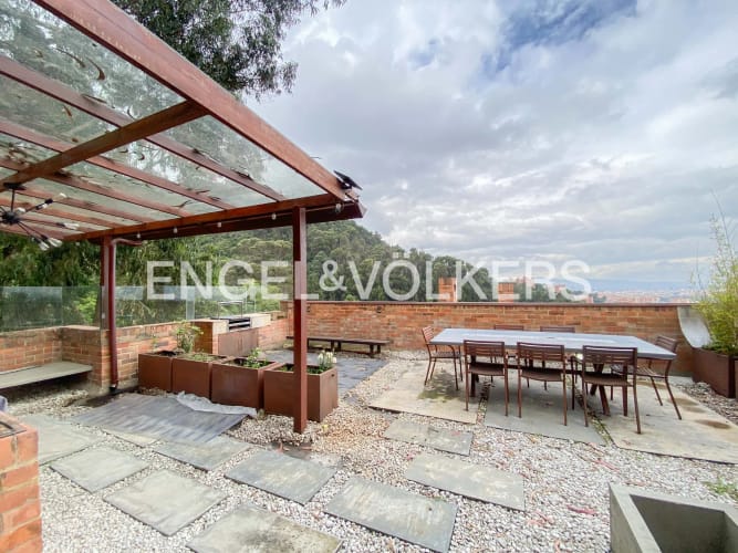 Casa de 4 alcobas en venta en Bosques Del Marques, Bogotá, 232 m² · foto 2 de 22