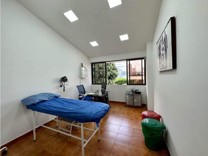 Casa de 5 alcobas en venta en Alfonso Lopez, Palmira, 407 m² · foto 14 de 24