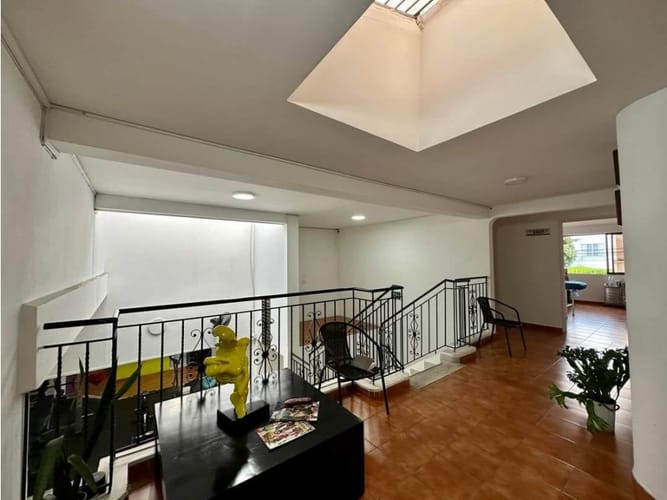 Casa de 5 alcobas en venta en Alfonso Lopez, Palmira, 407 m² · foto 16 de 24