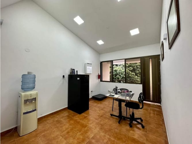 Casa de 5 alcobas en venta en Alfonso Lopez, Palmira, 407 m² · foto 22 de 24