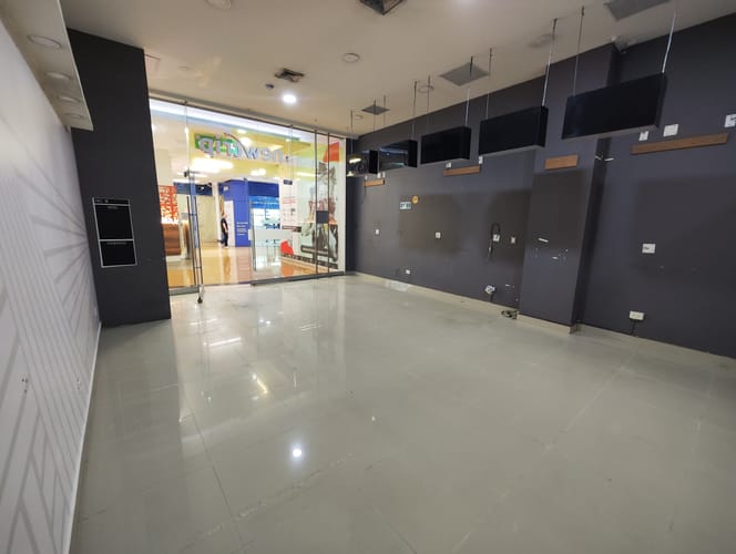 Local en arriendo en Perpetuo Socorro, Medellín, 51 m² · foto 3 de 12
