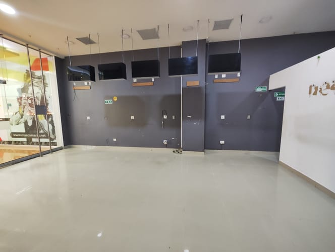Local en arriendo en Perpetuo Socorro, Medellín, 51 m² · foto 4 de 12
