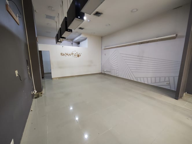 Local en arriendo en Perpetuo Socorro, Medellín, 51 m² · foto 9 de 12