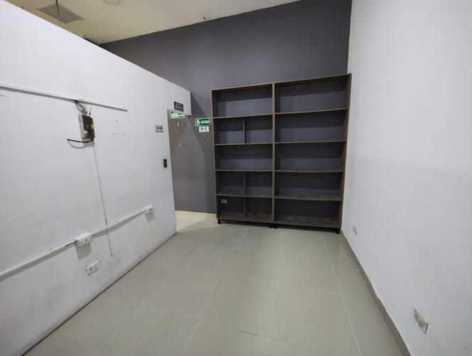 Local en arriendo en Perpetuo Socorro, Medellín, 51 m² · foto 12 de 12