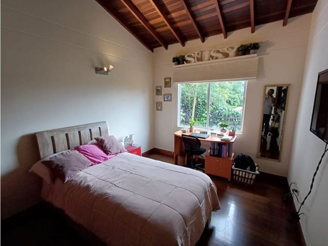 Casa de 4 alcobas en venta en San Lucas, Medellín, 193 m² · foto 7 de 15