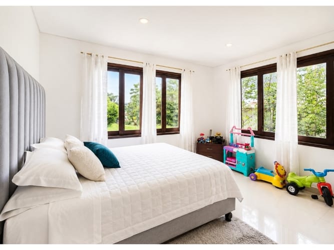 Casa de 5 alcobas en venta en Potrerito, Jamundí, 300 m² · foto 21 de 24