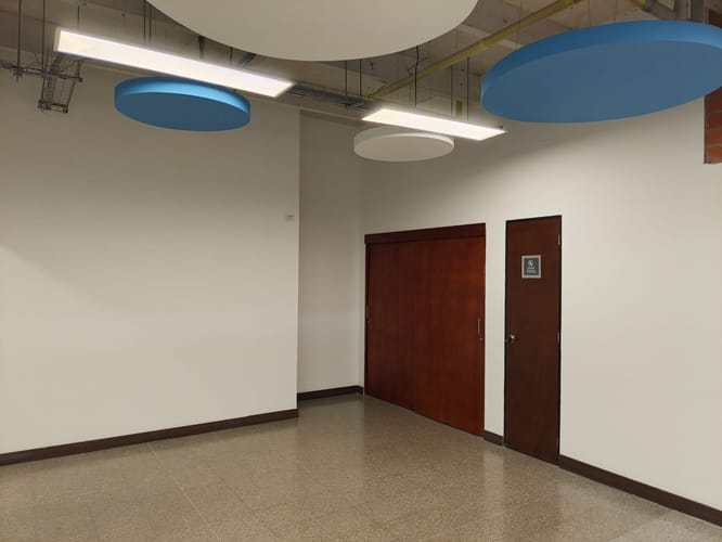Oficina en arriendo en Santa Fe, Medellín, 462 m² · foto 5 de 9