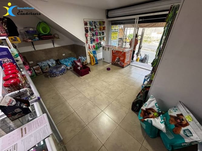 Local en arriendo en Bosques De San Pablo, Medellín, 100 m² · foto 3 de 12