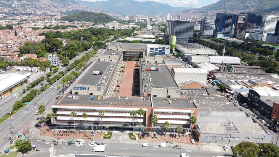 Oficina en arriendo en Santa Fe, Medellín, 462 m² · foto 7 de 9