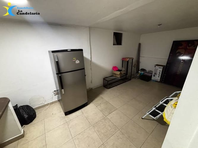 Local en arriendo en Bosques De San Pablo, Medellín, 100 m² · foto 10 de 12