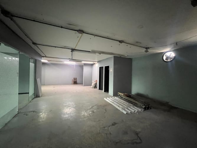 Bodega en arriendo en Laureles, Medellín, 180 m² · foto 19 de 20