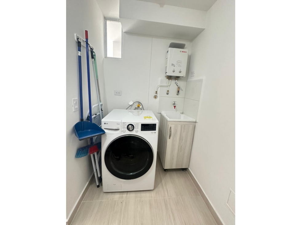 Apartamento en arriendo en Evaristo Garcia, Pereira · foto 7 de 24