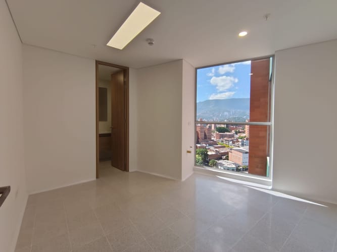 Consultorio en arriendo en Laureles, Medellín, 25 m² · foto 4 de 8