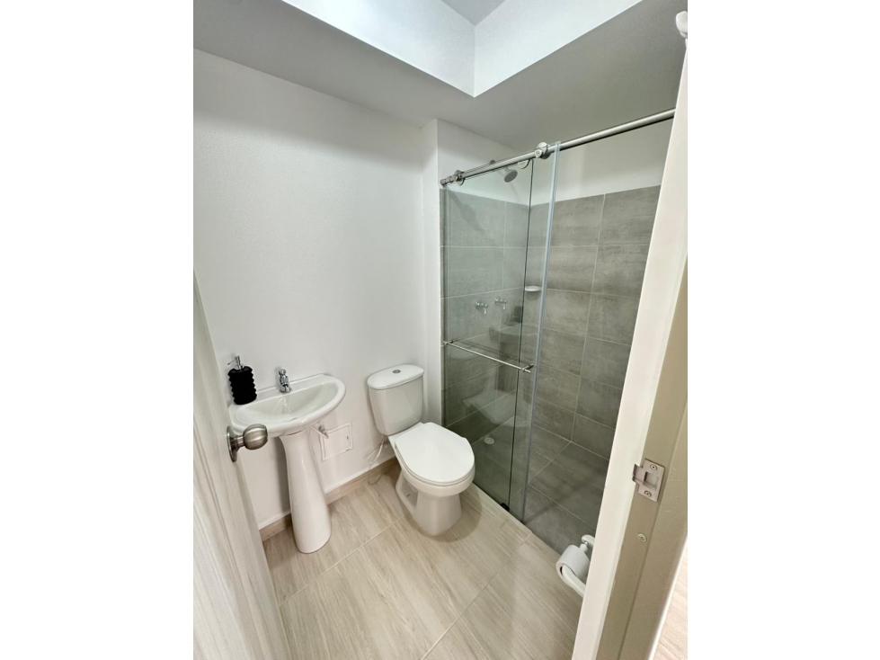 Apartamento en arriendo en Evaristo Garcia, Pereira · foto 19 de 24