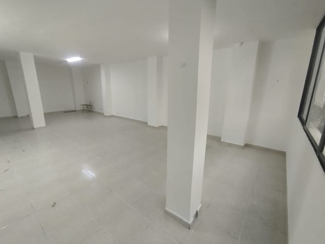 Local en arriendo en Manchester, Bello, 140 m² · foto 11 de 11