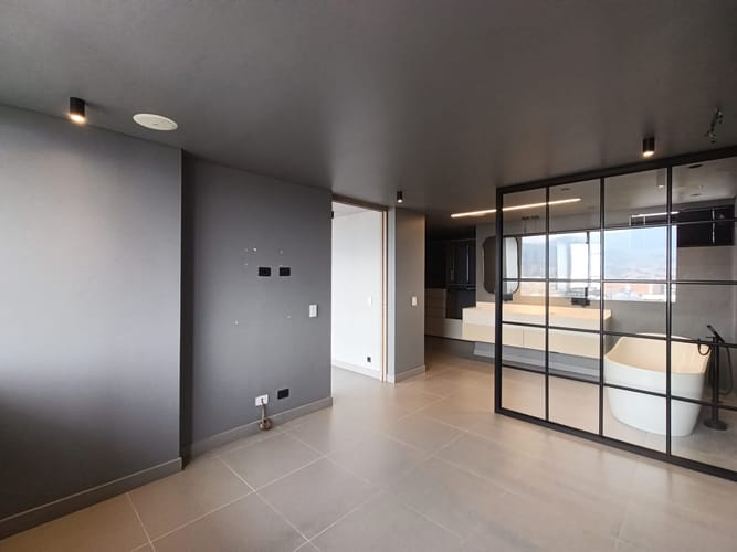 Apartamento de 2 alcobas en arriendo en El Poblado, Medellín, 123 m² · foto 17 de 20