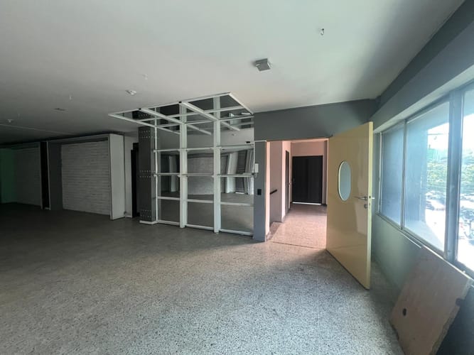 Bodega en arriendo en Laureles, Medellín, 130 m² · foto 5 de 20