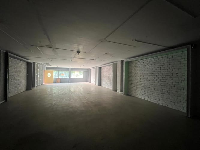 Bodega en arriendo en Laureles, Medellín, 130 m² · foto 6 de 20