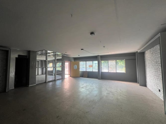 Bodega en arriendo en Laureles, Medellín, 130 m² · foto 8 de 20