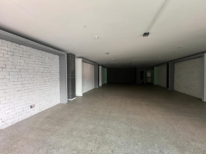 Bodega en arriendo en Laureles, Medellín, 130 m² · foto 15 de 20