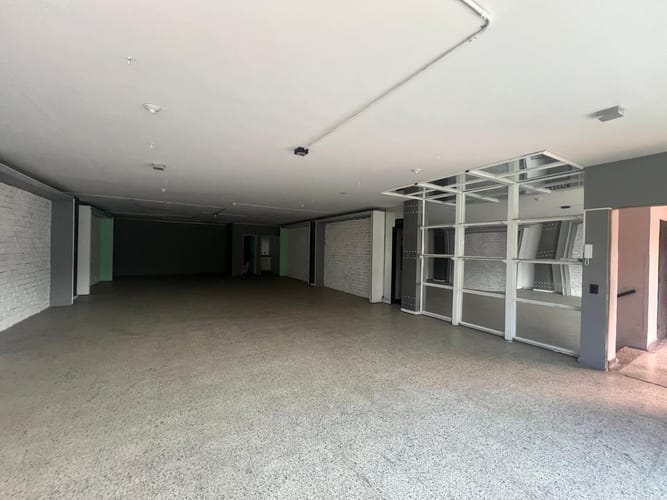 Bodega en arriendo en Laureles, Medellín, 130 m² · foto 17 de 20