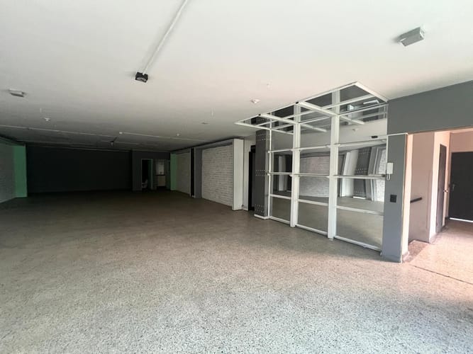 Bodega en arriendo en Laureles, Medellín, 130 m² · foto 18 de 20