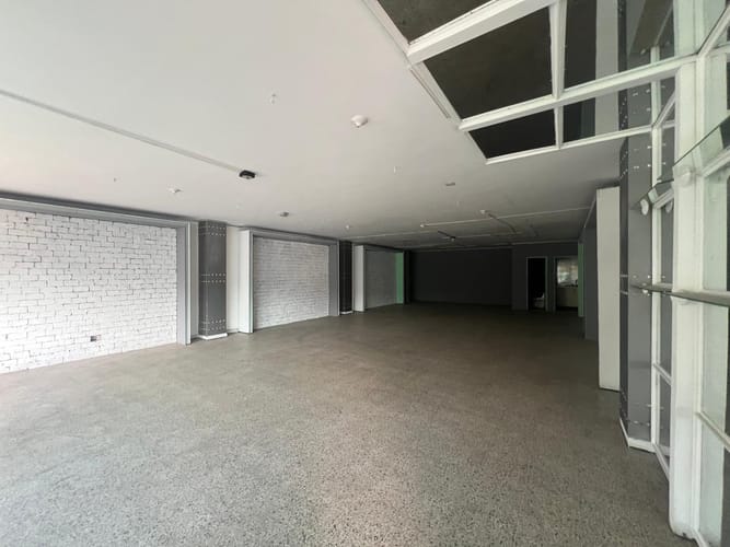 Bodega en arriendo en Laureles, Medellín, 130 m² · foto 19 de 20
