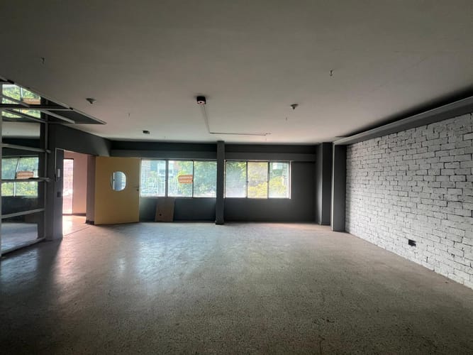 Bodega en arriendo en Laureles, Medellín, 130 m² · foto 20 de 20