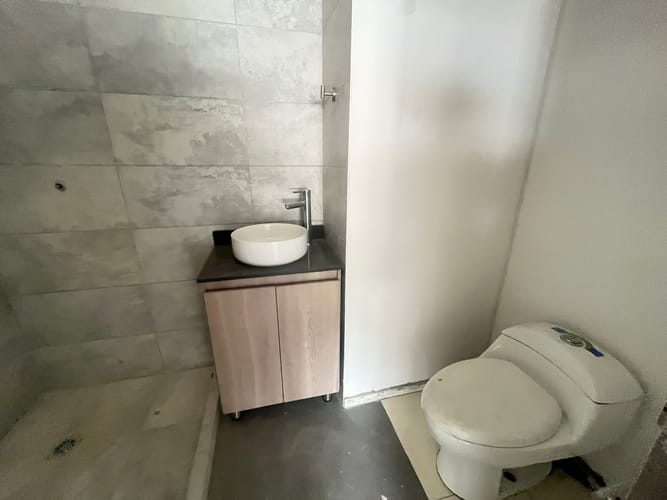 Bodega en arriendo en La Aldea, La Estrella, 330 m² · foto 10 de 17