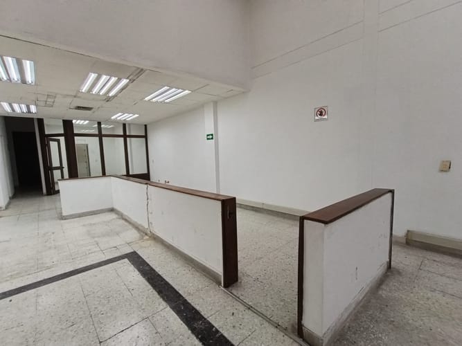 Local en arriendo en La Candelaria, Medellín, 292 m² · foto 7 de 20