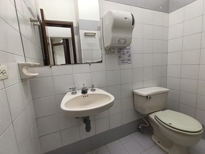 Local en arriendo en La Candelaria, Medellín, 292 m² · foto 17 de 20