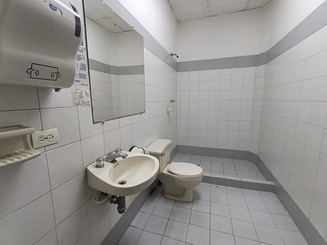 Local en arriendo en La Candelaria, Medellín, 292 m² · foto 20 de 20