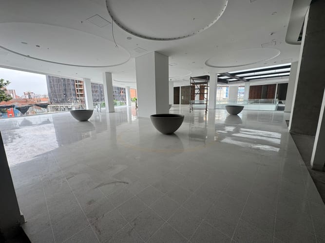 Local en arriendo en Laureles, Medellín, 32 m² · foto 3 de 14