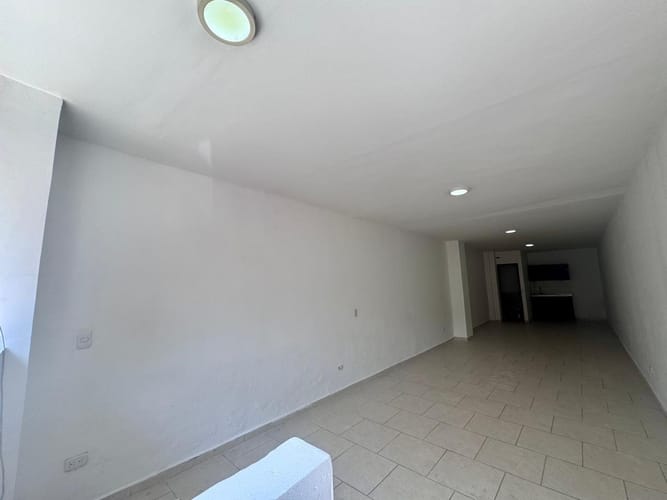 Local en arriendo en Centro, Itagüí, 44 m² · foto 4 de 8