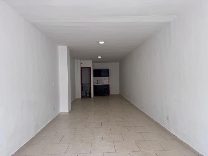 Local en arriendo en Centro, Itagüí, 44 m² · foto 5 de 8