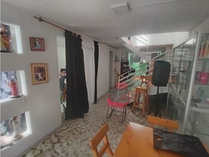 Casa de 4 alcobas en venta en Los Caminitos, Palmira, 54 m² · foto 3 de 14