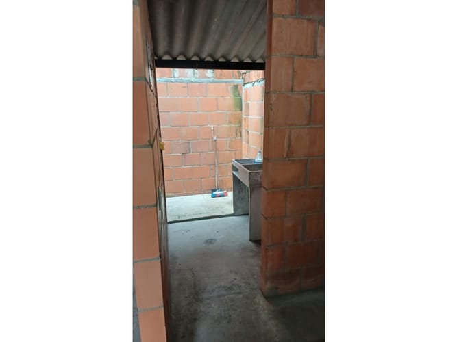 Casa de 4 alcobas en venta en Bolo - La Italia, Palmira, 72 m² · foto 2 de 11
