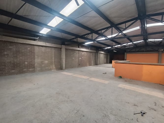 Bodega en arriendo en Viviendas Del Sur, Itagüí, 375 m² · foto 7 de 16