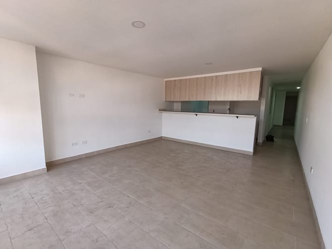 Apartamento de 3 alcobas en arriendo en Camino Verde, Envigado, 115 m² · foto 4 de 14