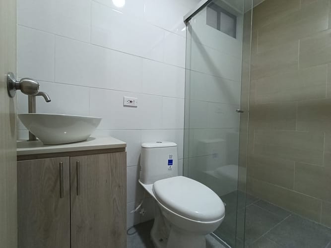 Apartamento de 3 alcobas en arriendo en Camino Verde, Envigado, 115 m² · foto 9 de 14