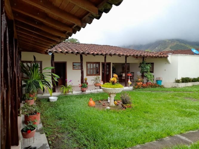 Casa de 4 alcobas en venta en Palmira, 400 m² · foto 9 de 14