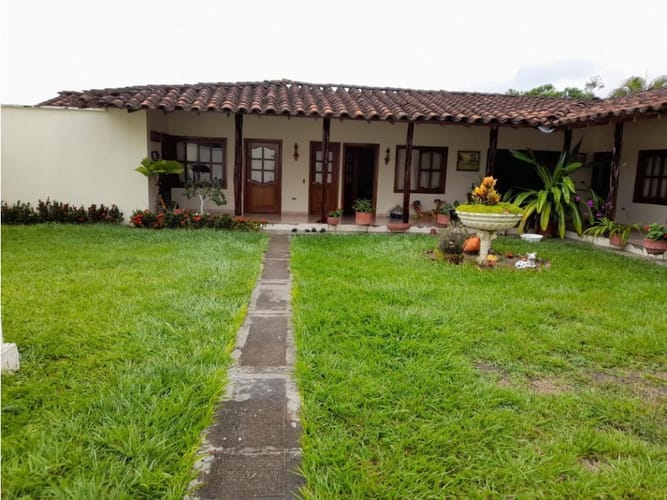 Casa de 4 alcobas en venta en Palmira, 400 m² · foto 14 de 14