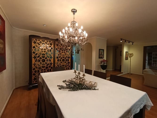 Apartamento de 3 alcobas en arriendo en El Poblado, Medellín, 240 m² · foto 2 de 20