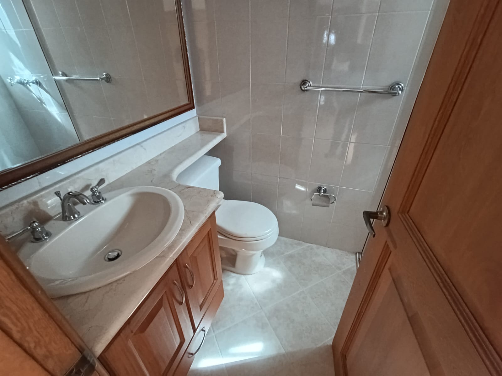 Apartamento en arriendo en Laureles, Medellín · foto 7 de 20