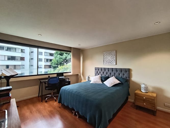 Apartamento de 3 alcobas en arriendo en El Poblado, Medellín, 240 m² · foto 13 de 20